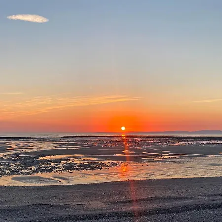 The Police Station - Uk45642