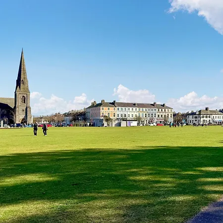 Vakantiehuis The Police Station - Uk45642