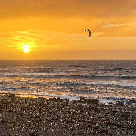 The Police Station - Uk45642 *